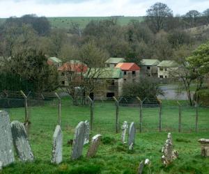 Satul care este izolat de lume 310 zile pe an îşi redeschide porţile pentru turişti. Când poate fi vizitat