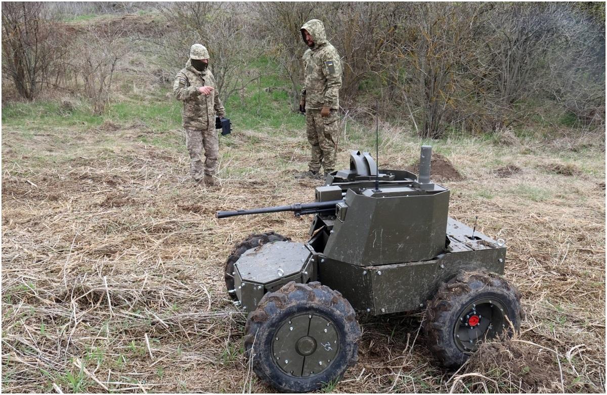 ucraina-a-lansat-o-aplica-ie-de-unde-solda-ii-pot-cump-ra-arme-cu-puncte-c-tigate-pe-front-amazonul-pentru-militari
