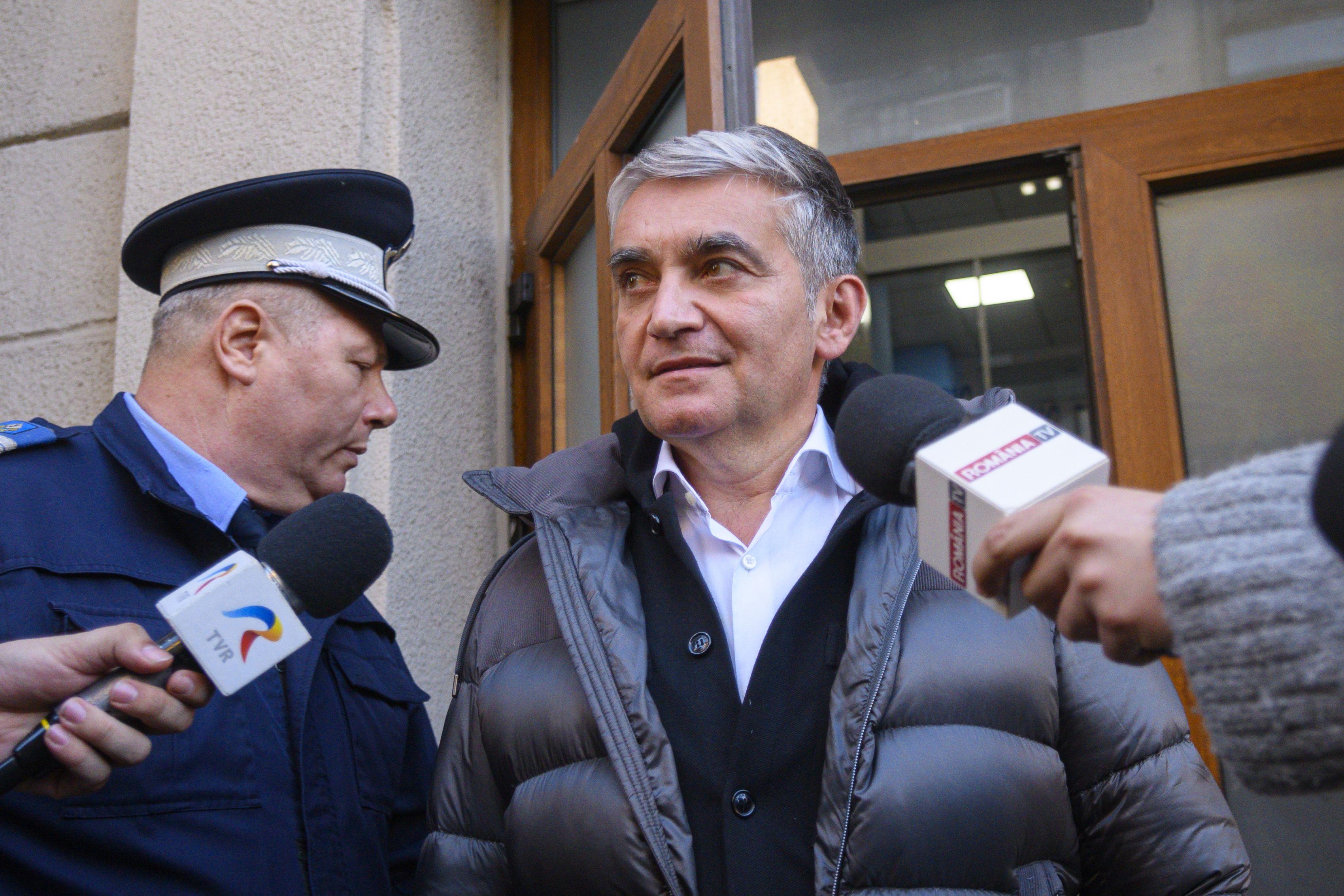 DNA cere arestarea lui Vlad Oprea, care ar fi încălcat controlul judiciar. Reacţia primarului