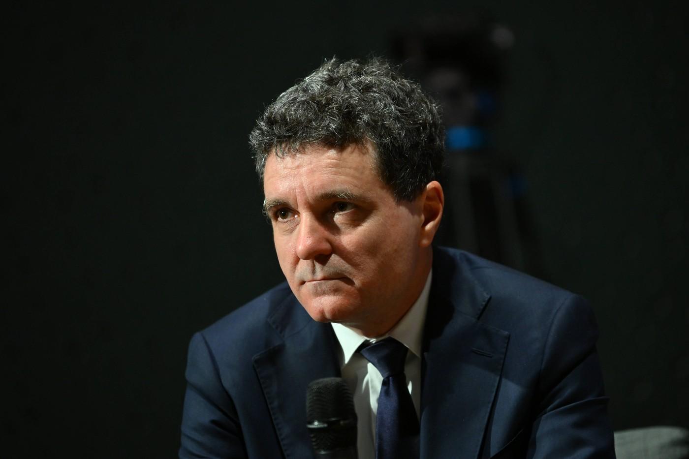 Cum ar fi procedat Nicuşor Dan în timpul Mineriadei din 1999: "Jandarmeria poate face faţă unui protest de acest tip"