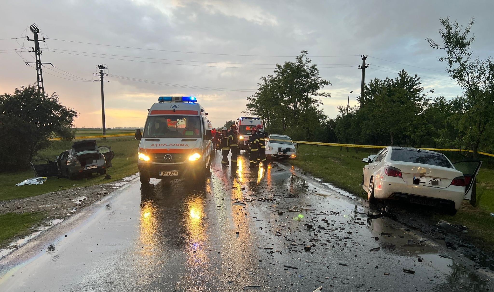 Accident grav în Otvești. O femeie a murit, patru persoane, inclusiv doi minori, au ajuns la spital