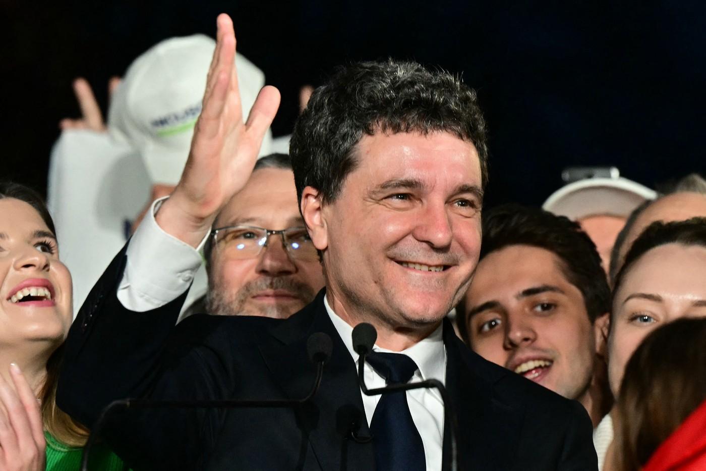 Universitatea Sorbona Paris Nord, felicitări pentru Nicușor Dan, fost doctorand al universității