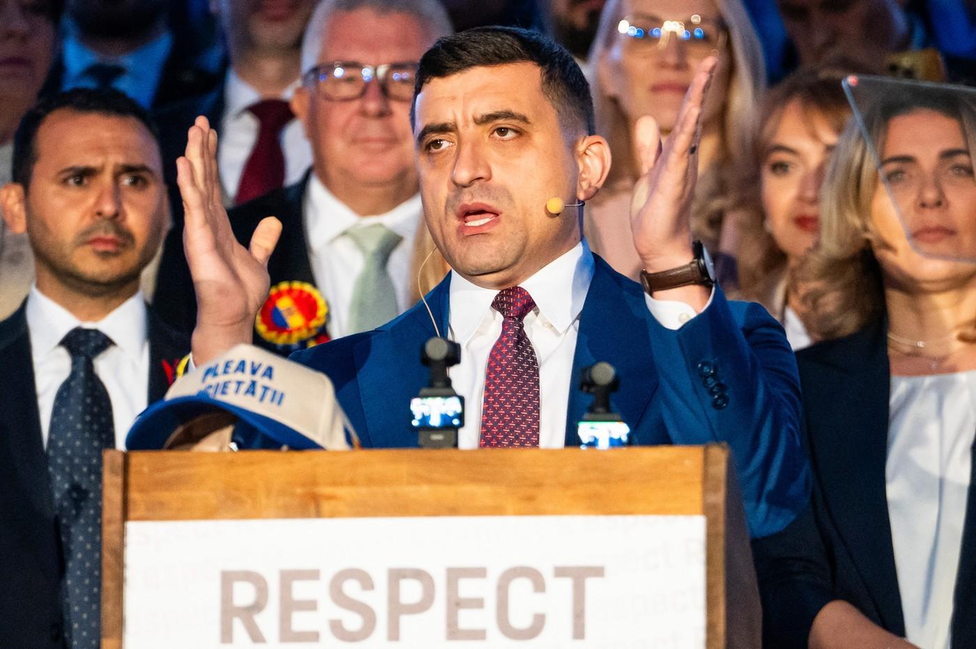 Reacţia lui George Simion după ce CCR i-a respins contestaţia: "A continuat lovitura de stat! Nu ne rămâne decât să luptăm!"