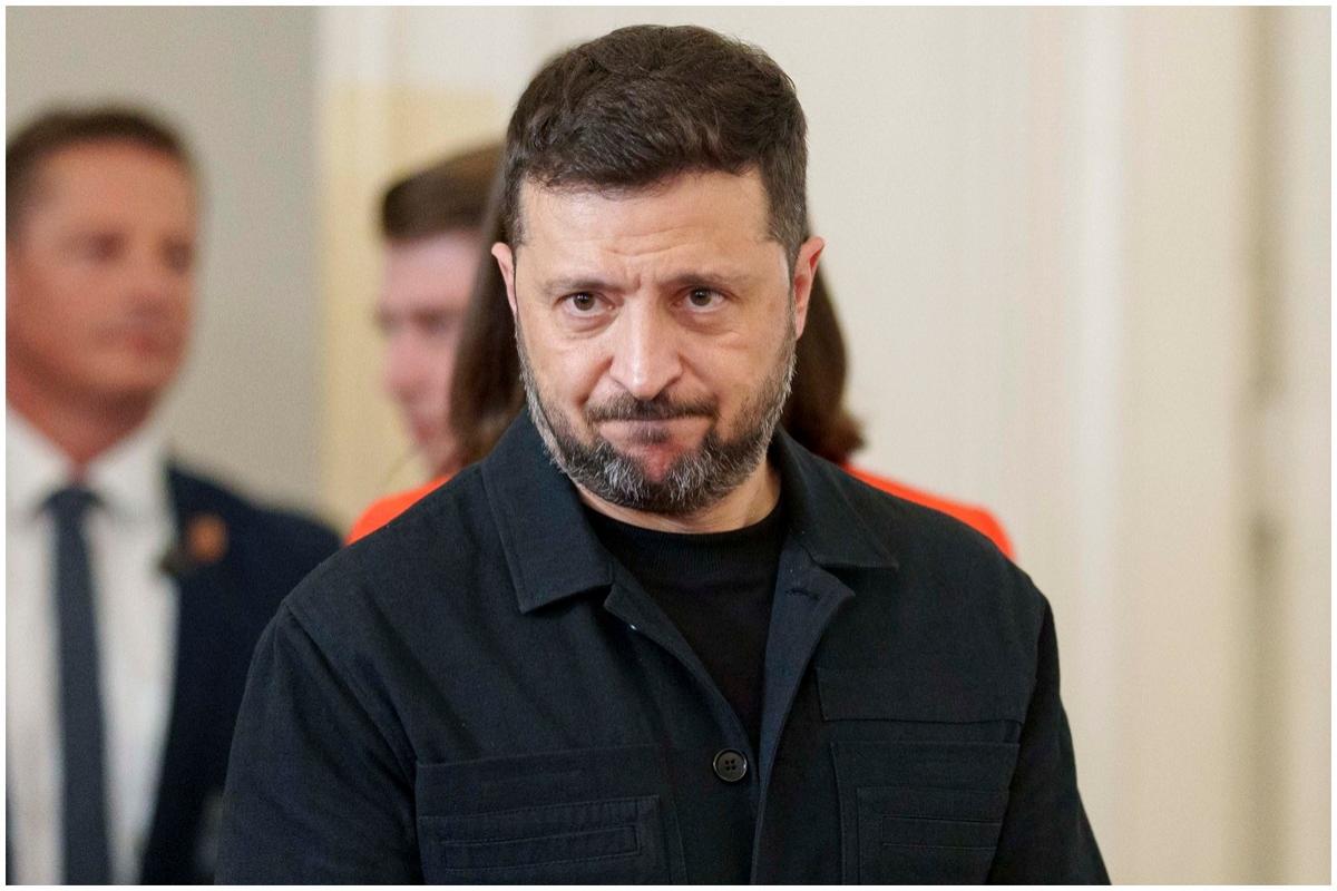 Prima reacție a lui Zelenski, după protestele iscate de anularea independenţei agenţiilor anticorupţie