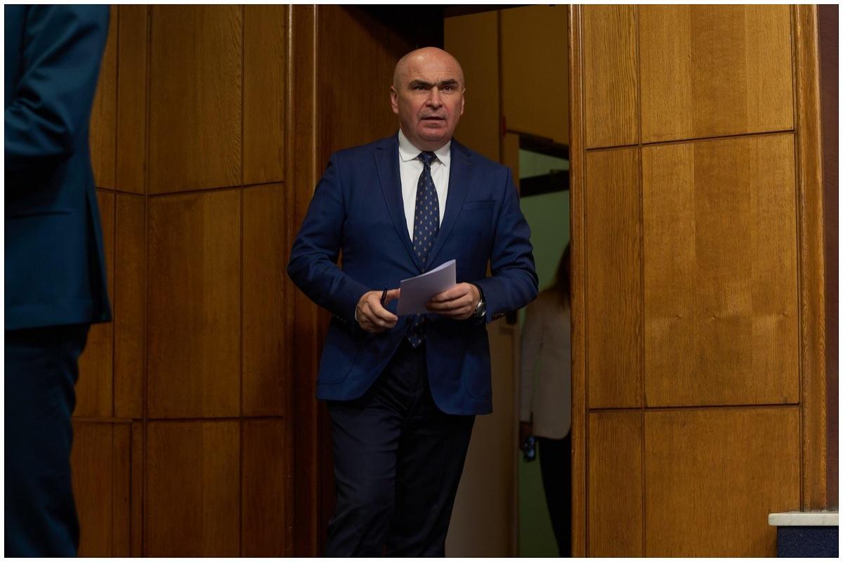 Premierul Ilie Bolojan va susține o conferinţă de presă pe tema reformei pensiilor speciale azi, la 12:00