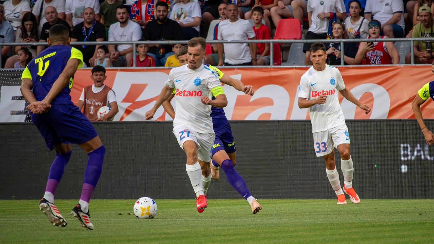 FCSB - CFR Cluj 2-1. Roş-albaştrii câştigă Supercupa României cu un gol marcat în minutul 90+2