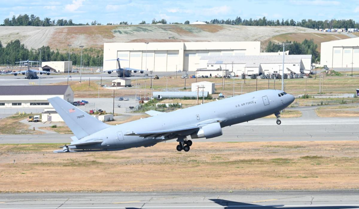 Cum a devenit baza militară din Anchorage locul ales pentru summitul istoric Putin-Trump