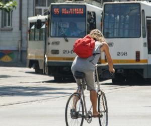 Alertă de caniculă în 24 de judeţe şi în Capitală. Temperaturile vor ajunge până la 37°C