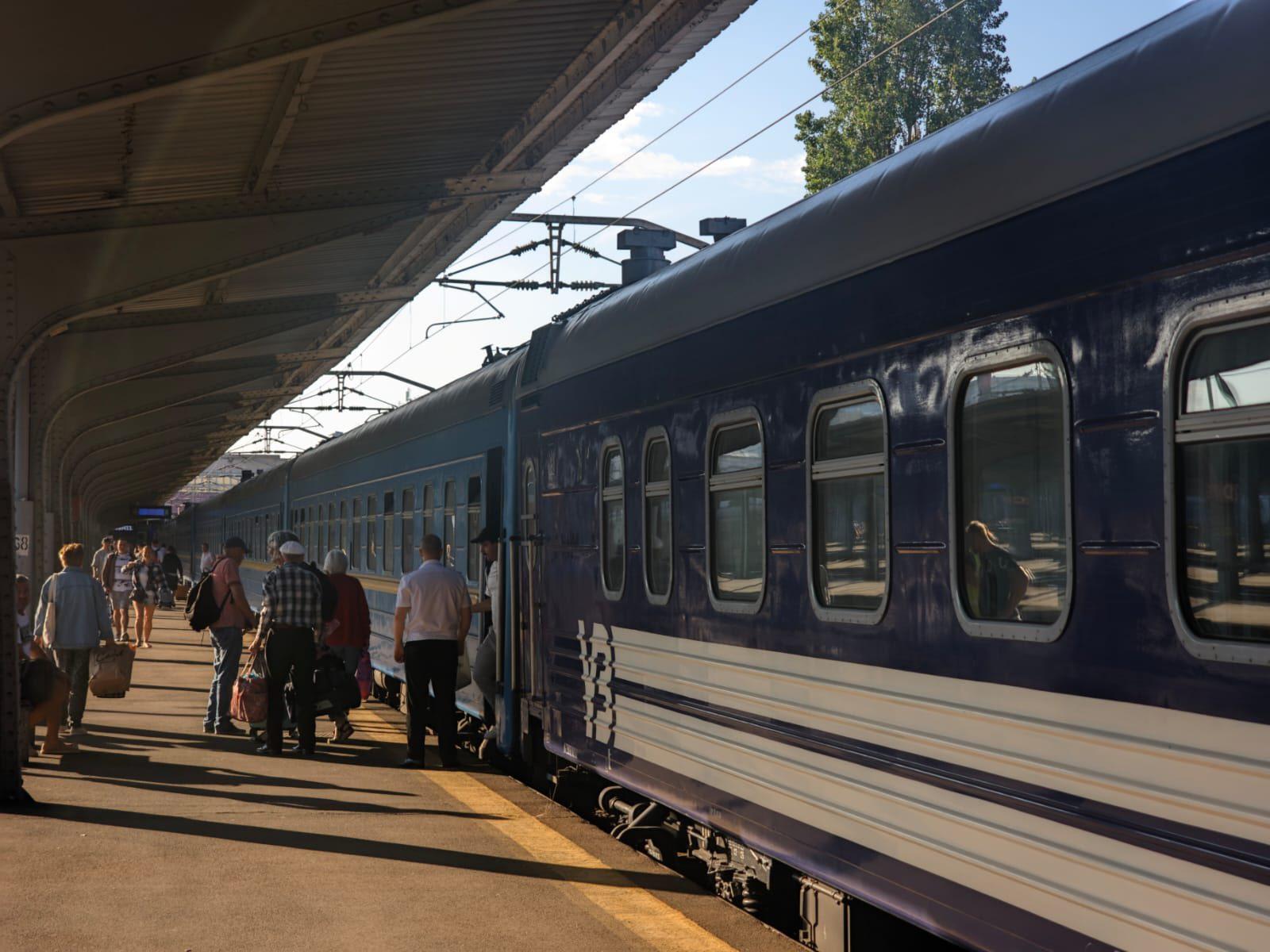 Trenul direct București - Kiev, reintrodus după mai bine de 5 ani. Protocolul de circulație a fost semnat