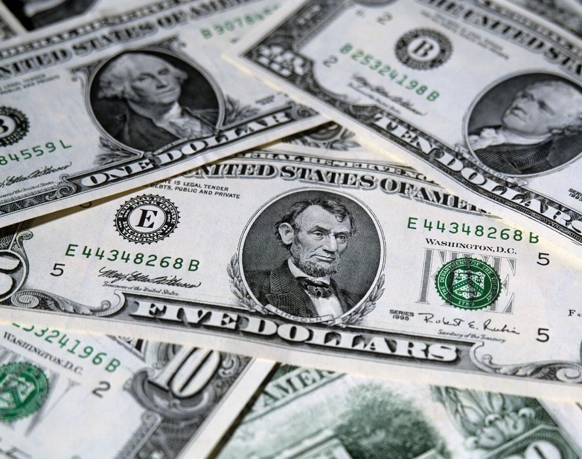 Curs BNR, 26 august 2025. Leul românesc pierde mai mult de 2 bani în raport cu dolarul american