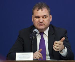 Zeci de mii de posturi din administrația locală, desființate. Lista concedierilor, anunțată de Cseke Attila