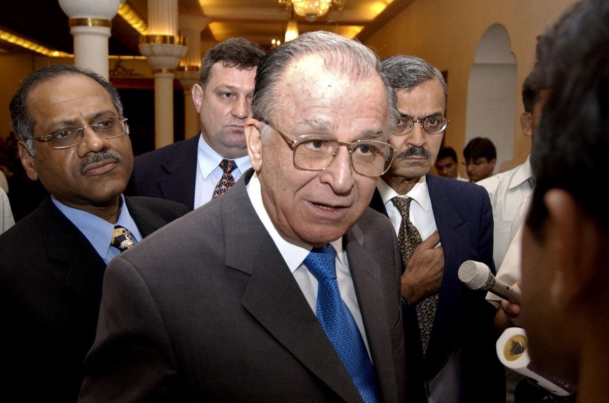 Ce avere lasă în urmă Ion Iliescu. Fostul preşedinte încasa 4.200 euro pe lună
