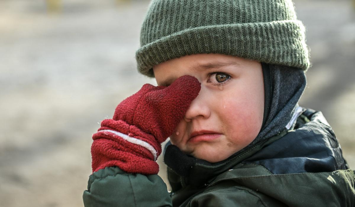 Ucraina: Rusia are un catalog unde copiii ucraineni pot fi adoptați cu un singur click, sortaţi după trăsături
