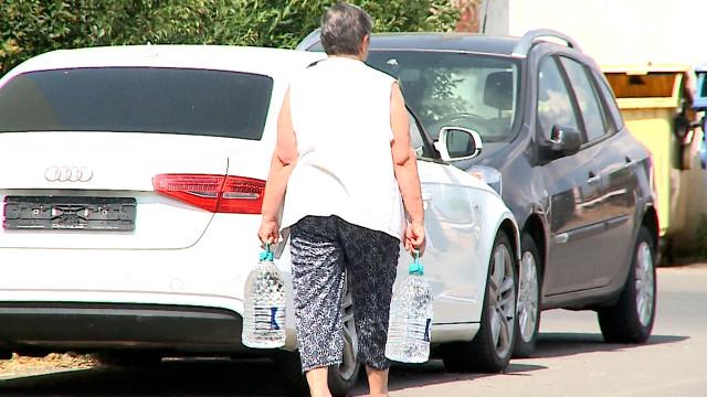 Starea de alertă la Praid, prelungită. Cei evacuaţi pot intra în case doar puţin, ziua. Zona, păzită de MAI