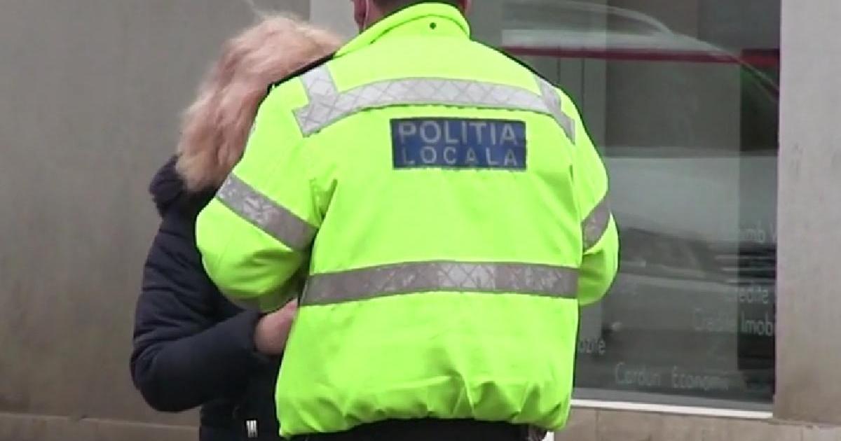 Poza pentru articolul Nicuşor Dan a promulgat legea, poliţiştii locali pot filma cetăţenii. În ce condiţii se poate face