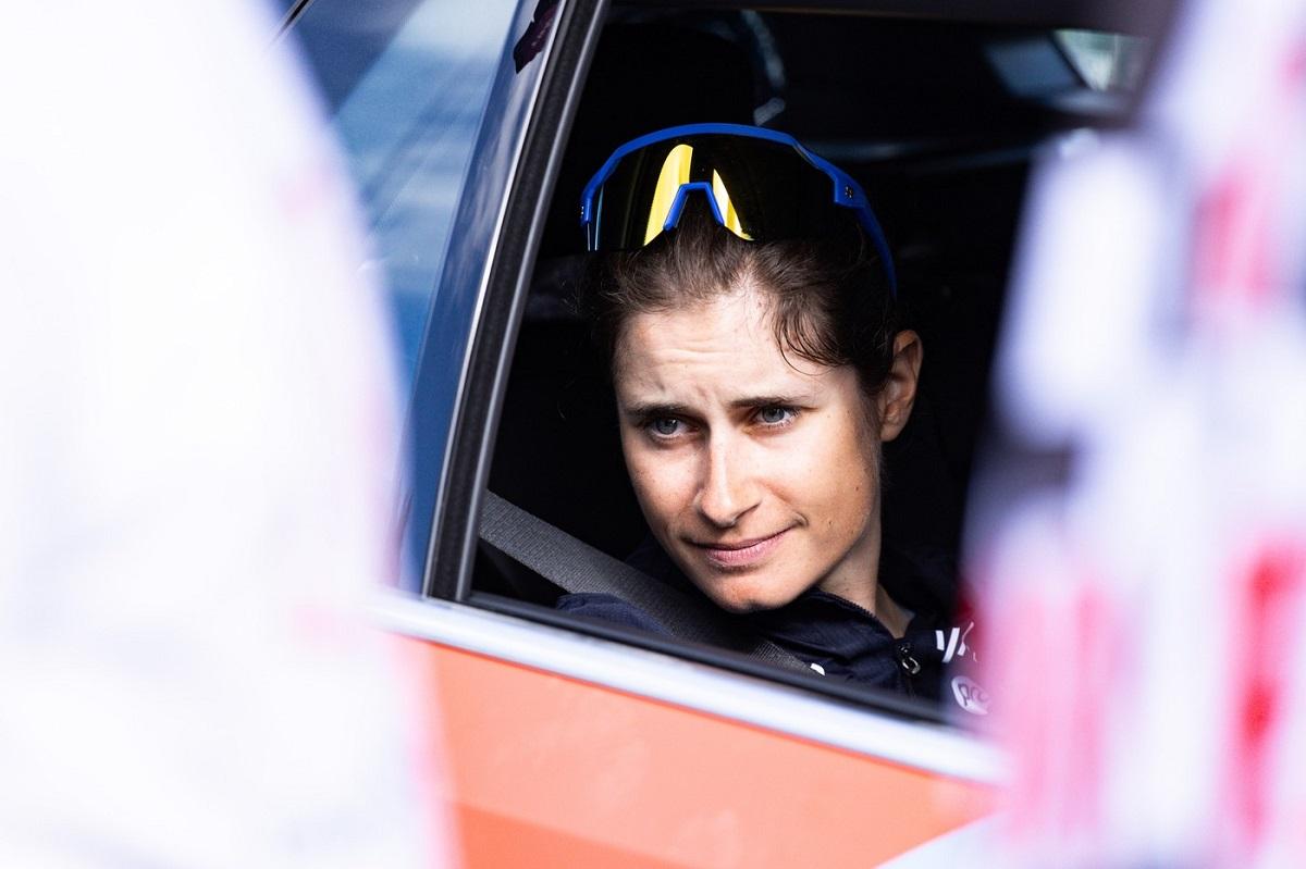 Ea este sportiva obligată să susţină un test antidoping lângă camera în care se afla mama sa decedată
