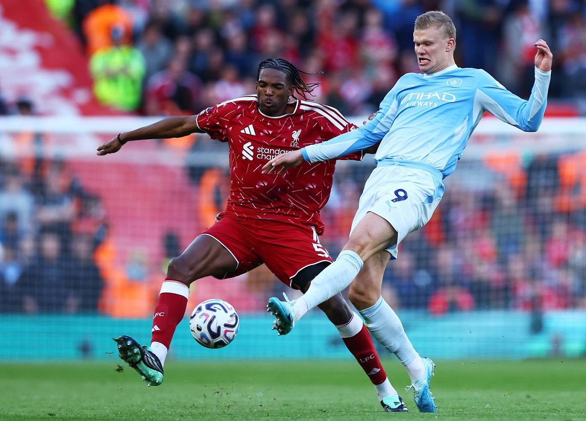 Manchester City, lider autoritar în Anglia după 3-0 pe terenul lui FC Liverpool 