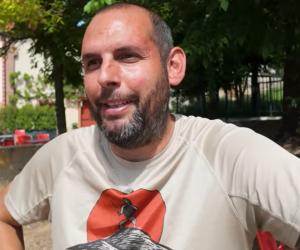 Singurul locuitor al unui sat câştigă un salariu de 1.500 €, dar trăieşte regeşte. Cât a economisit la ţară