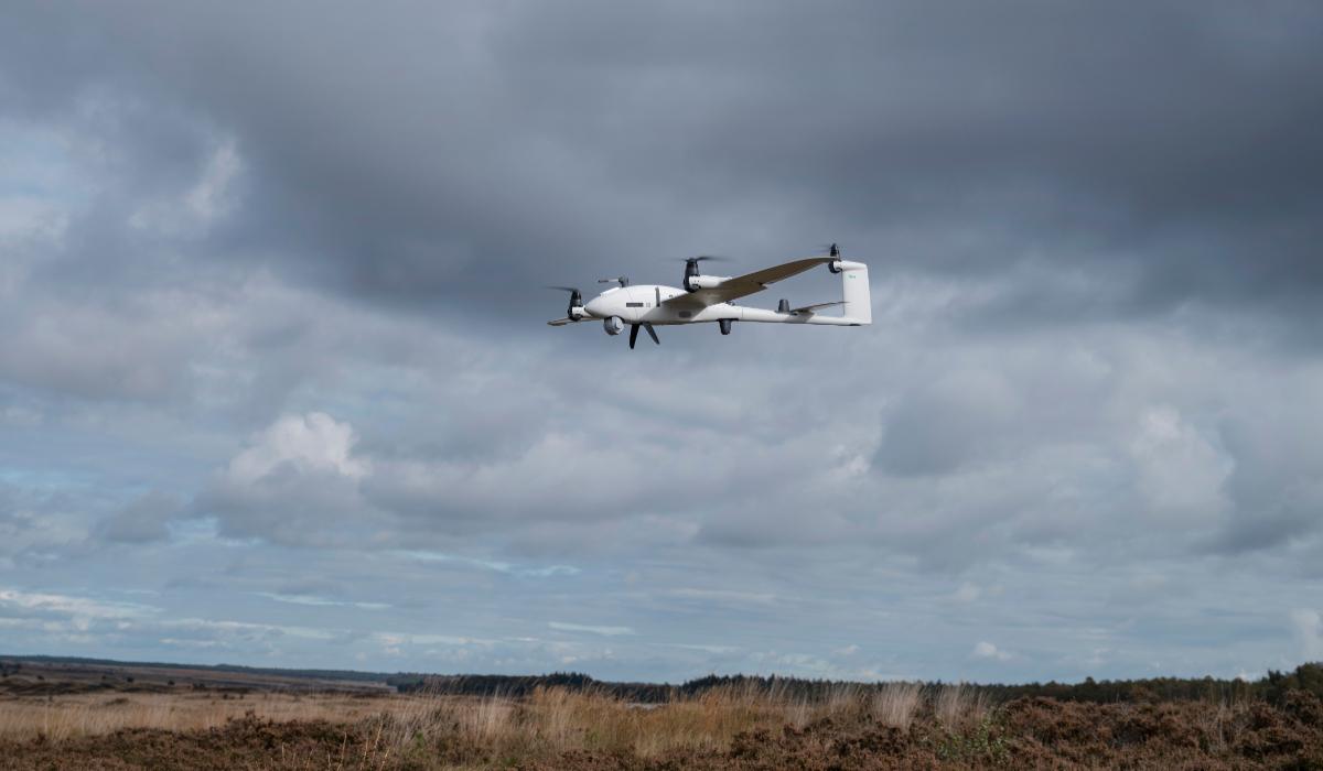 Europa ar putea da unor companii dreptul să doboare drone. Ce firme sunt vizate