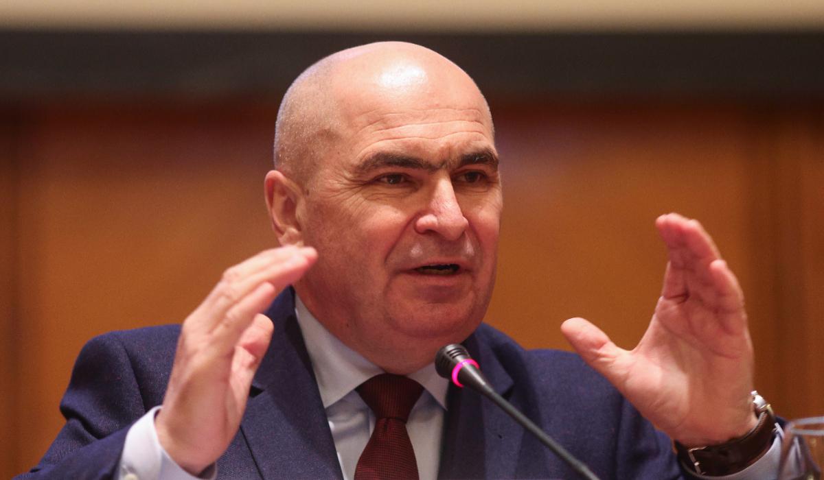 Preşedintele ACoR, către Bolojan: "Folosiţi cuvântul pachet, n-ați făcut altceva decât să ne împachetaţi"