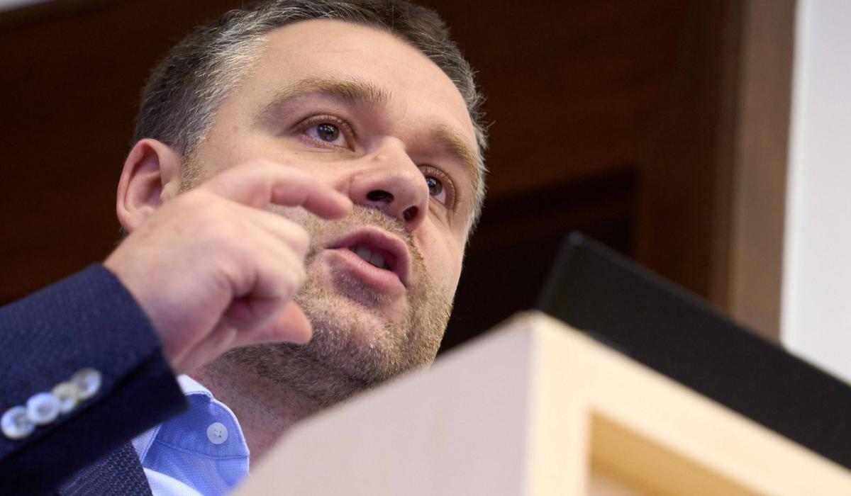 Ciprian Ciucu: "Fac un apel către populaţie să nu iasă din casă dacă nu e neapărat nevoie"