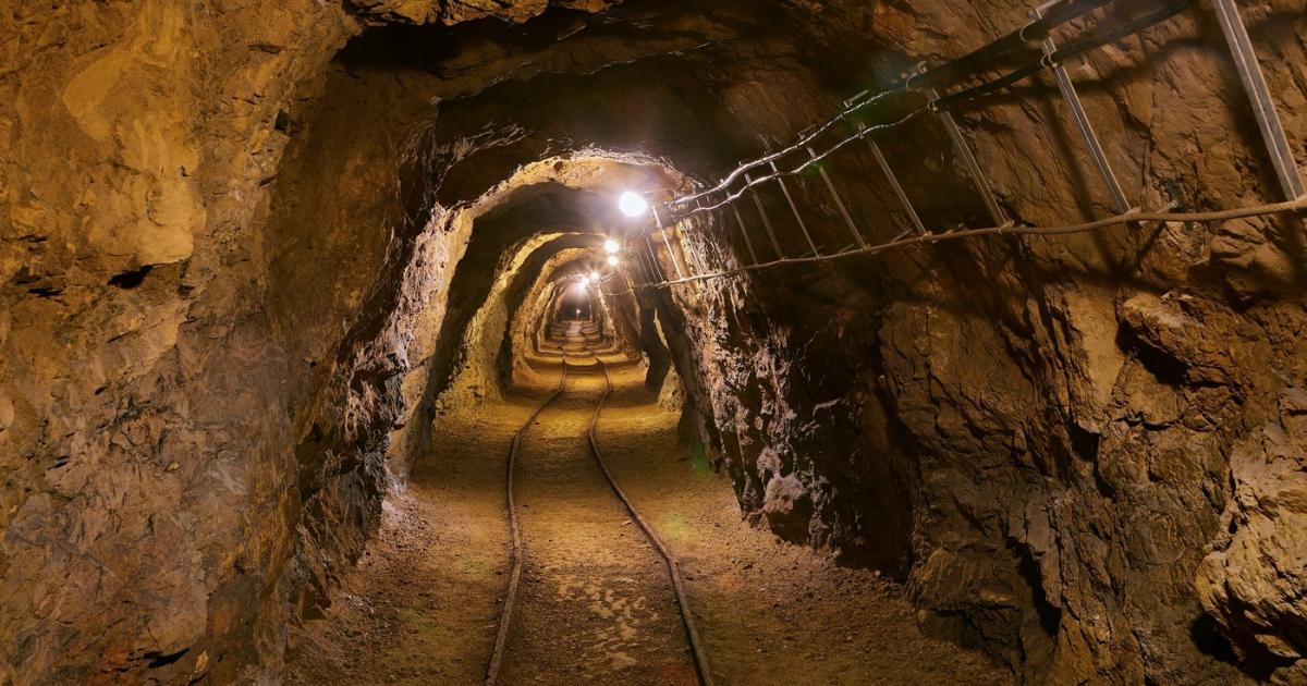 Poza pentru articolul Minerale rare descoperite în Munții Apuseni. Potențial strategic pentru România