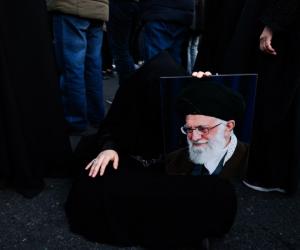 Cine va conduce Iranul după moartea lui Ali Khamenei, "unul dintre cei mai malefici oameni din istorie"