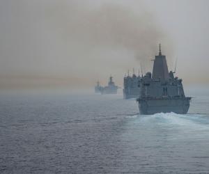 Război Iran. Trump ameninţă NATO dacă nu se implică în Ormuz. Preţul petrolului ar putea creşte din nou