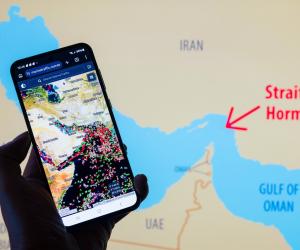 Război Iran. Trump ameninţă NATO dacă nu se implică în Ormuz. Preţul petrolului, din nou în creştere