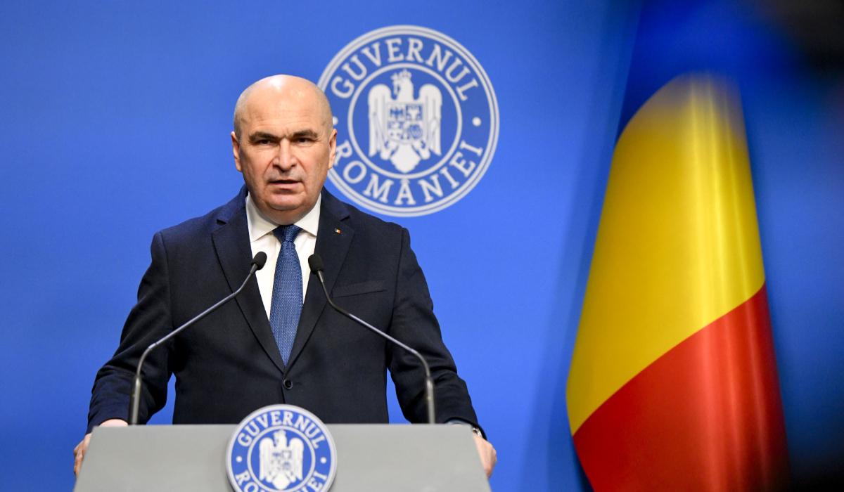 Guvernul analizează reducerea accizei. Când ar putea fi anunţată decizia