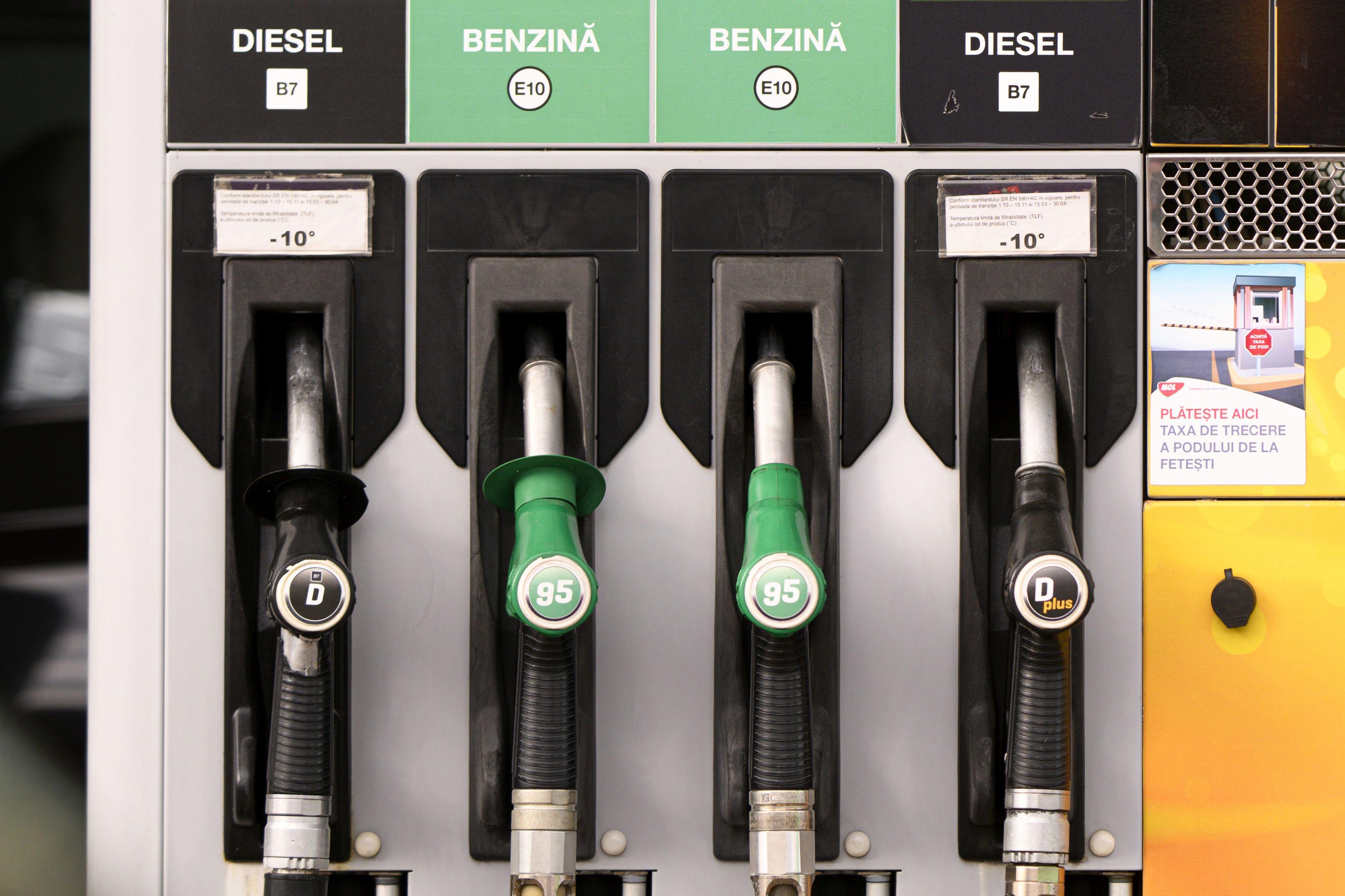 Sondaj CURS: 89% dintre români sunt nemulţumiţi de modul în care Guvernul a gestionat criza carburanților