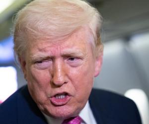 Trump amenință că va distruge complet energia Iranului dacă nu se ajunge repede la un acord