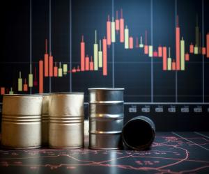 Trump spune că va încheia războiul din Iran "în 2, poate 3 săptămâni". Preţul barilului scade sub 100 dolari