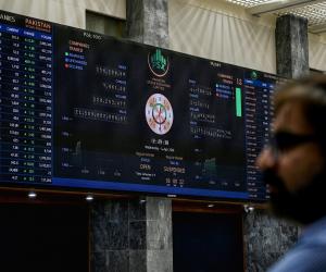 Preţul petrolului, în creştere după ce Trump a anunţat că va bombarda Iranul "şi-i va duce în epoca de piatră"