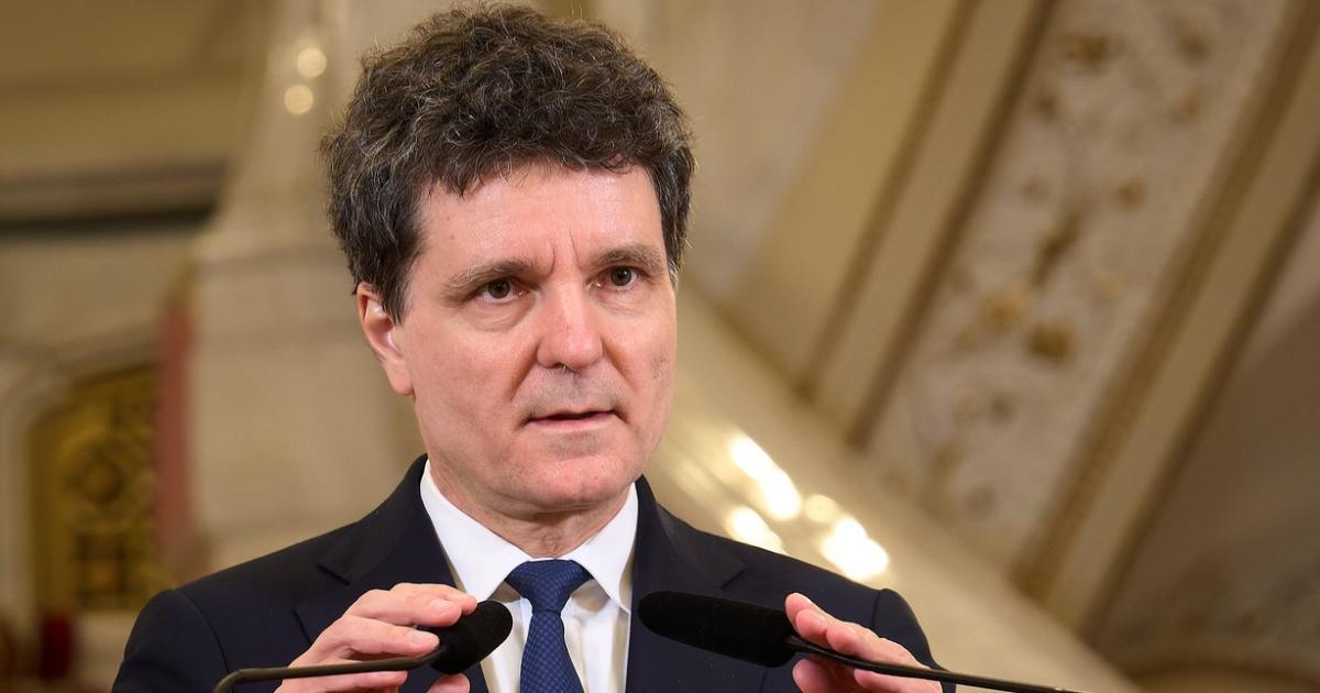 Nicuşor Dan, după ce o dronă s-a prăbuşit în Galaţi: "Lipsă de respect faţă de dreptul internaţional"