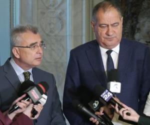PSD și AUR anunță o moțiune de cenzură comună pentru demiterea Guvernului Bolojan