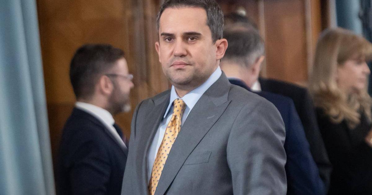 Cum explică Ciprian Șerban, fostul ministru al Transporturilor, scumpirea biletelor la metrou: "Ghinion"