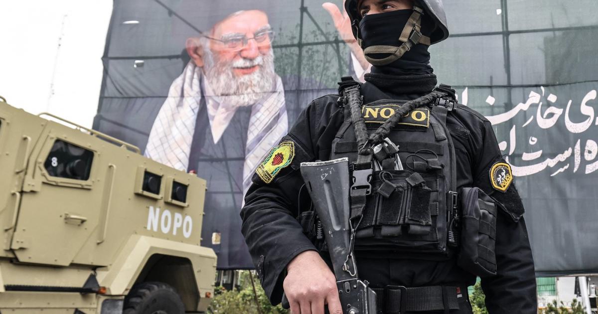 Poza pentru articolul Iranienii îi dau replica lui Trump cu o hartă din "Epoca de Piatră": "Am rezistat lui Alexandru cel Mare"