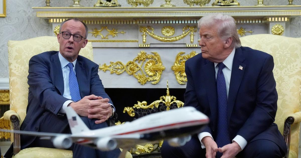 Donald Trump, nou atac la adresa lui Friedrich Merz: "Ocupă-te de ţara ta distrusă"