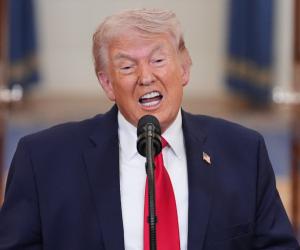 Trump anunță "ziua centralelor electrice și a podurilor" în Iran. Planul SUA pentru redeschiderea Ormuz