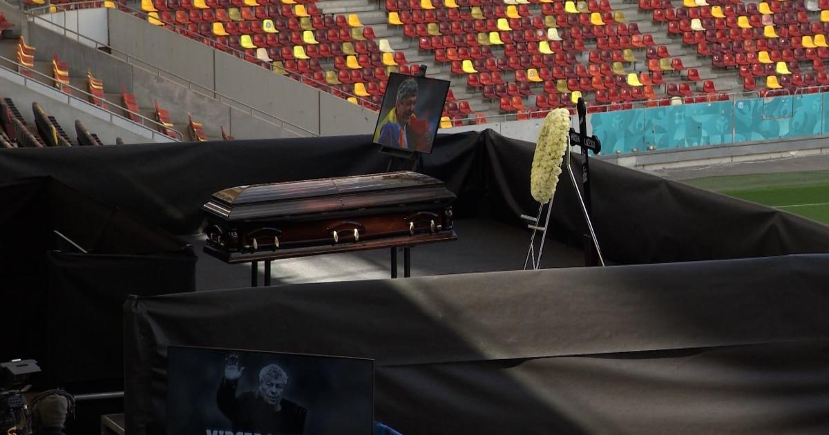 Poza pentru articolul Mărturisirea făcută de Mircea Lucescu medicilor: "Îmi doresc să mor pe terenul de fotbal"