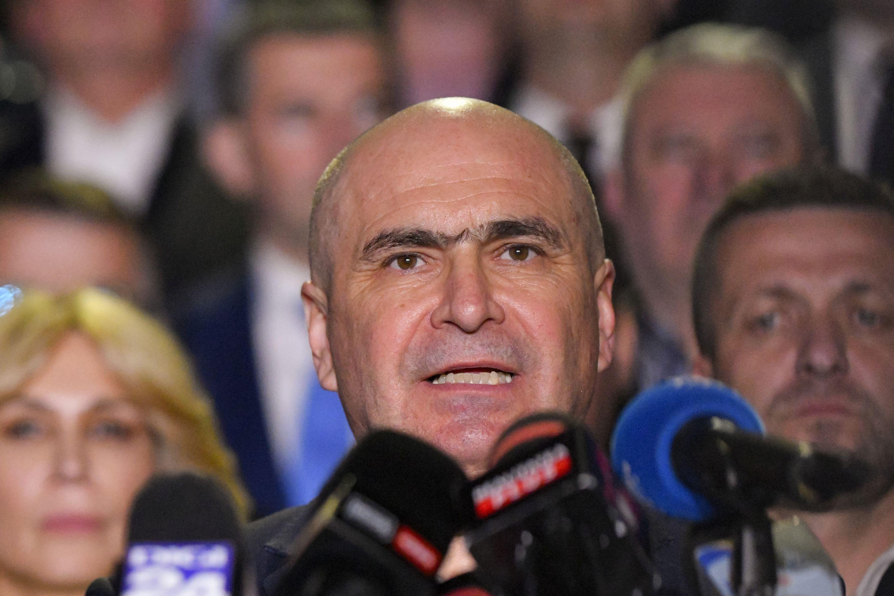 Reacția lui Bolojan după apelul PSD către liberali să-l dea jos: "O lipsă de politeţe şi de respect"