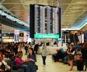 Trucul simplu care te ajută să eviți întârzierile din aeroport