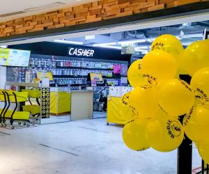 Un gigant asiatic a deschis primul magazin din București. Salariile ajung și la 7.500 lei/lună