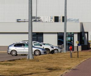Un celebru producător de electrocasnice, prezent și la noi, dă afară 1.700 de angajați