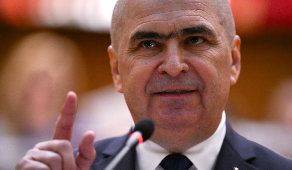 Bolojan: Este imoral să-l critici pe cel care stinge focul după ce guvernele trecute au dat foc casei României