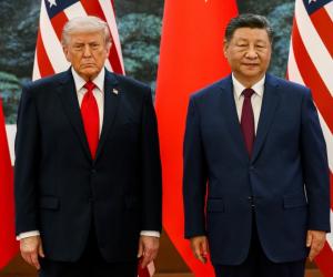 Analiză Reuters. Trump, între fastul de la Beijing şi presiunea politică de acasă. Ce a obţinut de la Xi