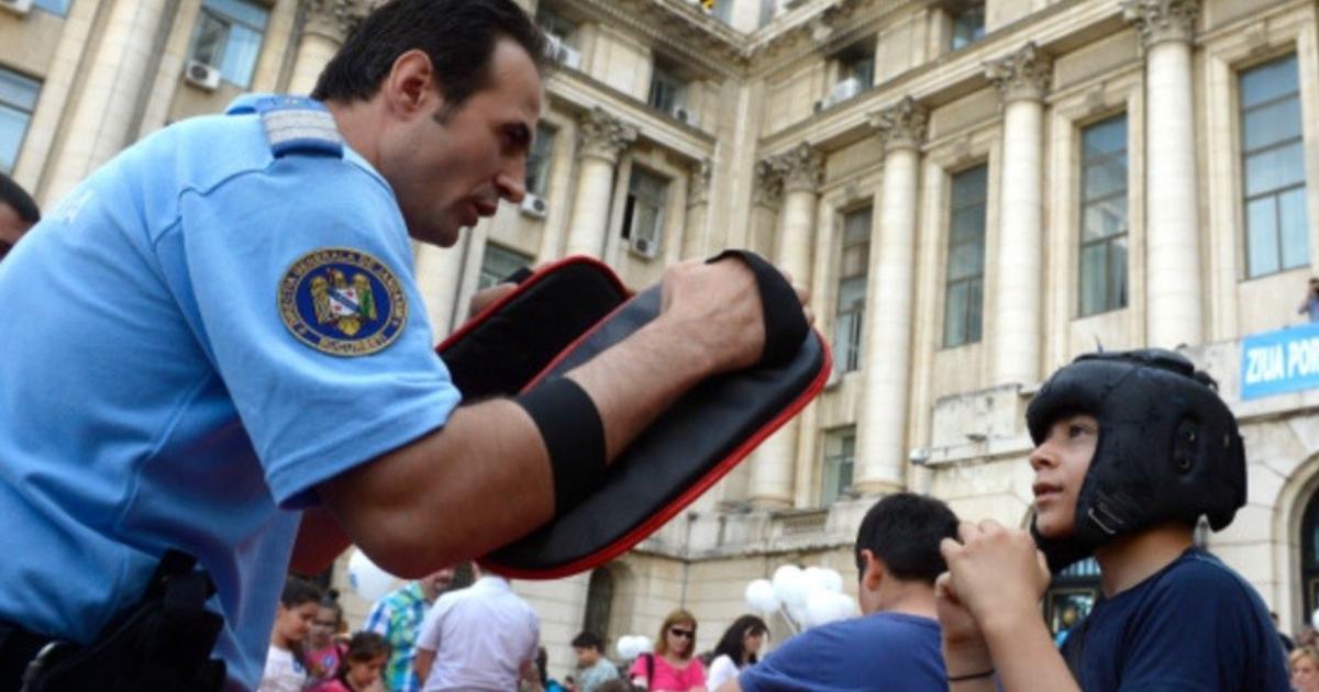 Poza pentru articolul Ministerul de Interne organizează "Ziua Porţilor Deschise pentru Copii". Programul evenimentului