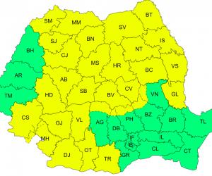 Cod galben de vânt şi vijelii în mai multe regiuni din țară. Rafale de până la 90 km/h la munte