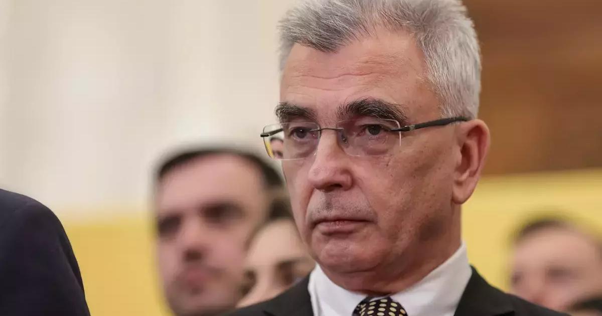 Peiu: "Un guvern minoritar nu are suficiente voturi să fie investit. Mingea e la Nicuşor Dan"